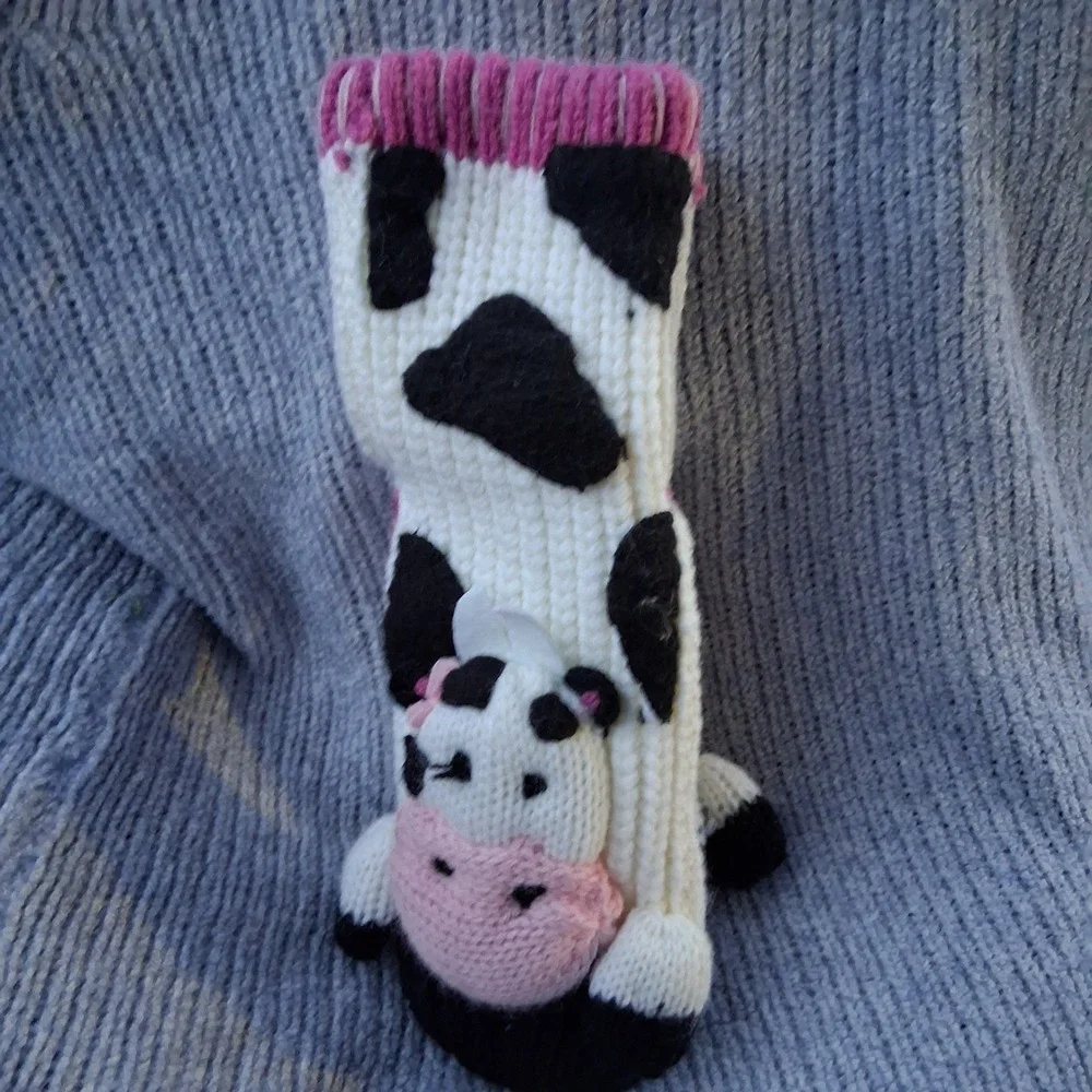 Unbranded handcrafted knit